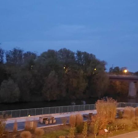 Apartamento Le Bord De Sarre Meuble 3 Etoiles Sarreguemines Exterior foto